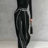 Vera - Elegant Set with Contrast Details